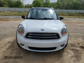 2015 MINI Countryman with VIN WMWZB3C52FWM33204, listed as a Copart auction lot 51680405 with 154,839 mi miles and Salvage Title. Bid and sale history available at DreamBid. Image 5.