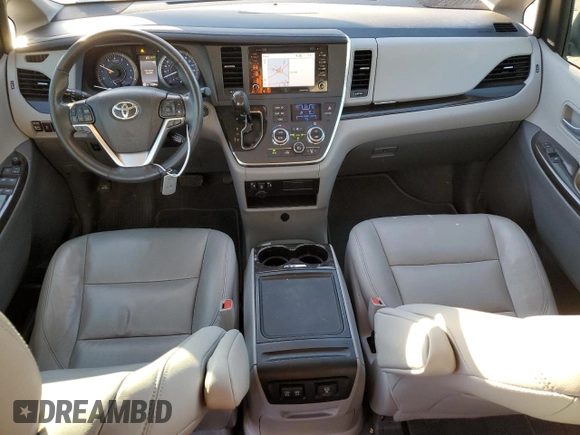 2019 Toyota Sienna XLE Auto Access Seat with VIN 5TDYZ3DC5KS977360, listed as a Copart auction lot 88314275 with 71,200 mi miles and Salvage Title. Bid and sale history available at carsss.com. Image 8.
