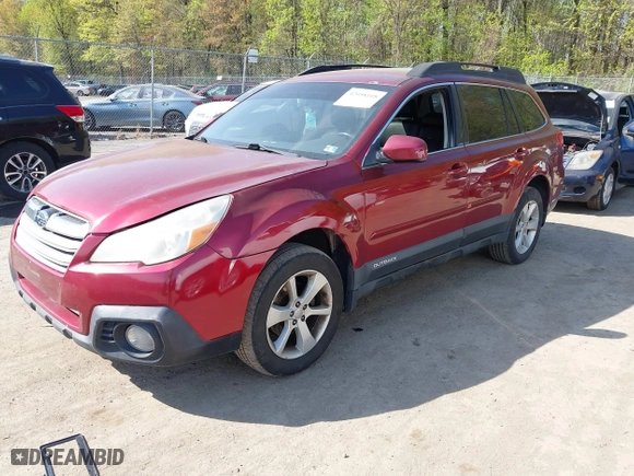 2013 Subaru Outback 2.5i Premium with VIN 4S4BRBCC7D3229064, listed as a IAAI auction lot 42058108 with 215,274 mi miles. Bid and sale history available at carsss.com. Image 2.
