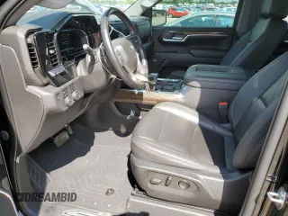 2022 Chevrolet Silverado 1500 LT Trail Boss with VIN 3GCUDFETXNG503890, listed as a Copart auction lot 55646935 with 32,407 mi miles and Salvage Title. Bid and sale history available at DreamBid. Image 7.