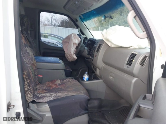 2012 Nissan NV Cargo SV with VIN 1N6BF0KY4CN109625, listed as a IAAI auction lot 41397920 with 231113 miles. Bid and sale history available at carsss.com. Image 5.