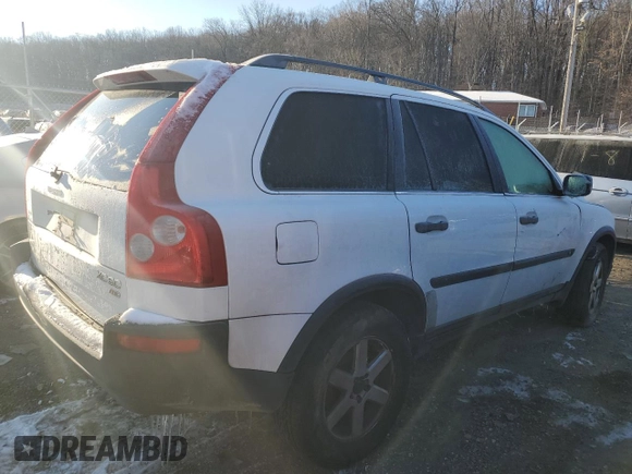 2004 Volvo XC90 with VIN YV1CZ59H141079696, listed as a Copart auction lot 88282705 with Not Provided miles and Salvage Title. Bid and sale history available at carsss.com. Image 3.