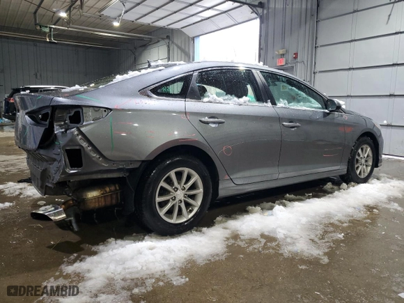2019 Hyundai Sonata SE with VIN 5NPE24AF8KH785898, listed as a Copart auction lot 46068005 with 131,610 mi miles and Salvage Title. Bid and sale history available at carsss.com. Image 3.
