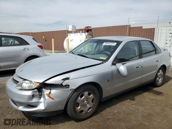 2001 Saturn LS z VIN 1G8JW54R01Y528238, wystawiony jako Copart lot #50344355 z przebiegiem 90 854 mil mil oraz Szkody całkowita. Historia ofert i sprzedaży dostępna na DreamBid. Obrazek 1.