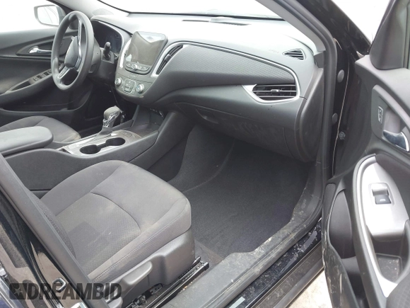2022 Chevrolet Malibu LS with VIN 1G1ZB5ST3NF211924, listed as a IAAI auction lot 42060637 with 32,372 mi miles and . Bid and sale history available at DreamBid. Image 5.