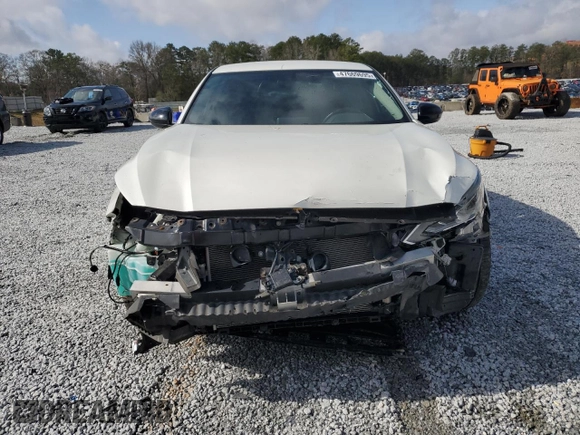 2019 Nissan Altima SR with VIN 1N4BL4CVXKC209736, listed as a Copart auction lot 48534995 with 81,525 mi miles and Salvage Title. Bid and sale history available at carsss.com. Image 5.