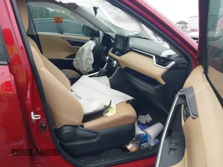 2022 Toyota RAV4 LE with VIN 2T3H1RFV7NW228099, listed as a IAAI auction lot 42211518 with 9,336 mi miles and . Bid and sale history available at DreamBid. Image 5.