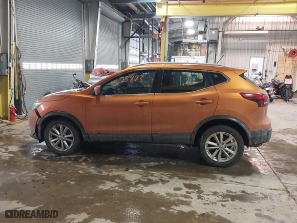 2017 Nissan Rogue Sport SV with VIN JN1BJ1CR9HW131669, listed as a IAAI auction lot 41625873 with 150,356 mi miles. Bid and sale history available at carsss.com. Image 14.