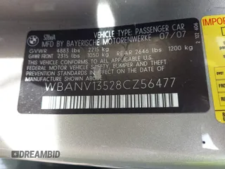 2008 BMW 5 Series 528xi with VIN WBANV13528CZ56477, listed as a IAAI auction lot 41921328 with 180,983 mi miles and . Bid and sale history available at carsss.com. Image 9.