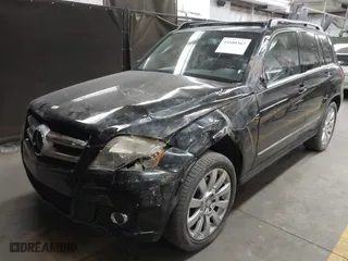 2012 Mercedes-Benz GLK-Class GLK 350 with VIN WDCGG5GB3CF906668, listed as a IAAI auction lot 41680363 with 135,744 mi miles. Bid and sale history available at carsss.com. Image 17.