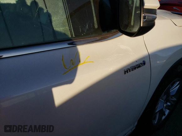 2016 Toyota Highlander Hybrid Limited with VIN 5TDDCRFH8GS015749, listed as a Copart auction lot 63154802 with 0 mi miles. Bid and sale history available at carsss.com. Image 9.