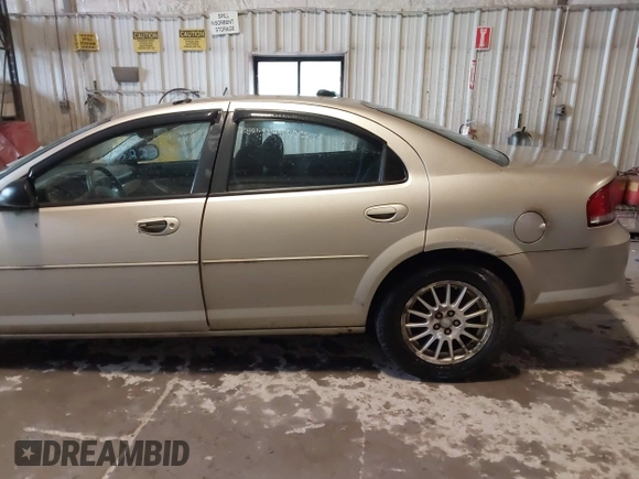 2005 Chrysler Sebring Touring with VIN 1C3EL56R45N641604, listed as a IAAI auction lot 42222382 with 163,314 mi miles and . Bid and sale history available at DreamBid. Image 6.