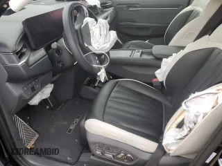 2024 Kia EV9 GT-Line z VIN KNDAEFS52R6040494, wystawiony jako Copart lot #51679105 z przebiegiem Nie podano mil oraz Szkody całkowita. Historia ofert i sprzedaży dostępna na DreamBid. Obrazek 7.