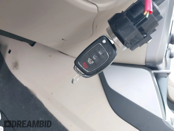 2017 Hyundai Sonata 2.4L z VIN 5NPE24AF2HH483323, wystawiony jako IAAI lot #42322738 z przebiegiem 144 607 mil mil oraz . Historia ofert i sprzedaży dostępna na DreamBid. Obrazek 11.