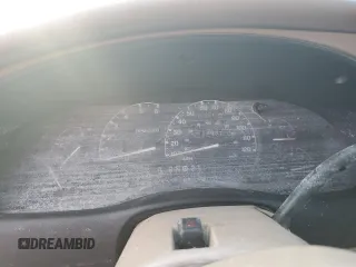 1999 Ford Explorer XLT z VIN 1FMZU34E3XZA39461, wystawiony jako Copart lot #74213774 z przebiegiem 119 937 mil mil oraz Szkoda całkowita • Salvage title. Historia ofert i sprzedaży dostępna na DreamBid. Obrazek 9.