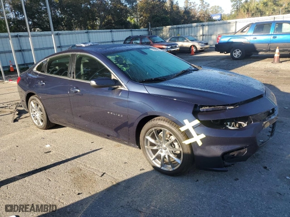 2018 Chevrolet Malibu LT with VIN 1G1ZD5ST4JF106359, listed as a Copart auction lot 50202345 with 61,491 mi miles and Salvage Title. Bid and sale history available at carsss.com. Image 4.