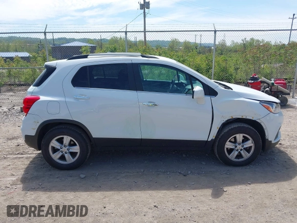2020 Chevrolet Trax LT with VIN KL7CJPSB5LB002799, listed as a IAAI auction lot 42247119 with 92,459 mi miles and . Bid and sale history available at DreamBid. Image 13.