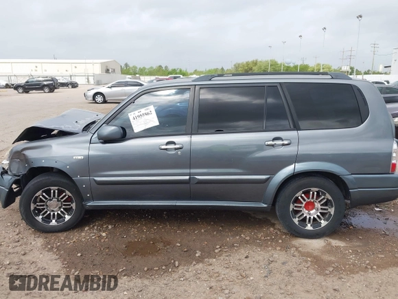 2005 Suzuki XL7 LX with VIN JS3TY92V654105100, listed as a IAAI auction lot 41955862 with 175,969 mi miles and . Bid and sale history available at DreamBid. Image 15.