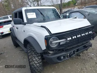 2023 Ford Bronco with VIN 1FMEE5DP7PLB52177, listed as a IAAI auction lot 41144697 with 70,148 mi miles. Bid and sale history available at carsss.com. Image 1.