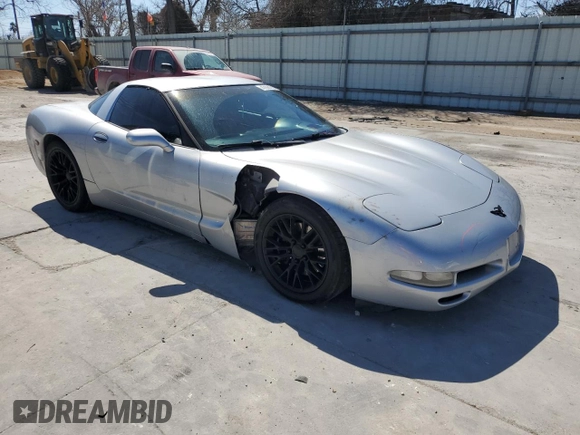 2000 Chevrolet Corvette with VIN 1G1YY22G6Y5127716, listed as a Copart auction lot 47095225 with 168,085 mi miles and Salvage Title. Bid and sale history available at carsss.com. Image 4.