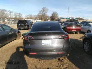 2022 Tesla Model Y Long Range with VIN 7SAYGDEE9NF424928, listed as a IAAI auction lot 41807225 with Not Provided miles and . Bid and sale history available at carsss.com. Image 15.