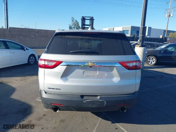 2020 Chevrolet Traverse LS with VIN 1GNERFKW3LJ233389, listed as a IAAI auction lot 41516881 with 72,317 mi miles. Bid and sale history available at carsss.com. Image 16.