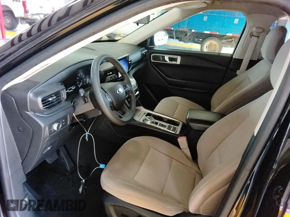 2022 Ford Explorer z VIN 1FMSK7BH3NGB04281, wystawiony jako IAAI lot #42511061 z przebiegiem 72 613 mil mil oraz . Historia ofert i sprzedaży dostępna na DreamBid. Obrazek 8.