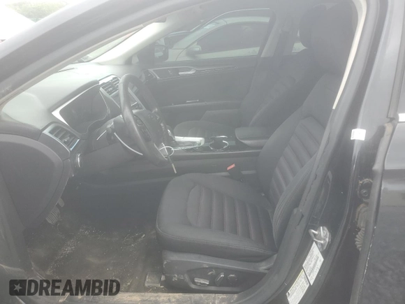 2015 Ford Fusion SE z VIN 3FA6P0H76FR250512, wystawiony jako Copart lot #61431825 z przebiegiem 146 837 mil mil oraz Czysty tytuł • Clean title. Historia ofert i sprzedaży dostępna na DreamBid. Obrazek 7.
