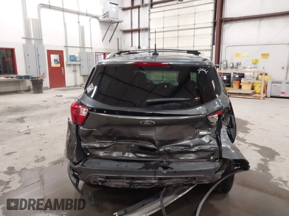 2019 Ford Escape Titanium with VIN 1FMCU9J91KUB11957, listed as a IAAI auction lot 41928264 with 72,460 mi miles. Bid and sale history available at carsss.com. Image 17.