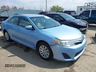 2013 Toyota Camry L with VIN 4T4BF1FK2DR331541, listed as a IAAI auction lot 42119575 with 96,499 mi miles. Bid and sale history available at carsss.com. Image 1.