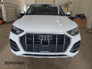 2021 Audi Q5 Premium Plus with VIN WA1BAAFY2M2085632, listed as a Copart auction lot 59836805 with 22,059 mi miles and Salvage title. Bid and sale history available at DreamBid. Image 5.