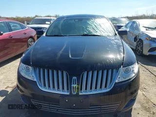 2010 Lincoln MKS with VIN 1LNHL9ER9AG611882, listed as a IAAI auction lot 42093141 with 153,627 mi miles. Bid and sale history available at carsss.com. Image 12.