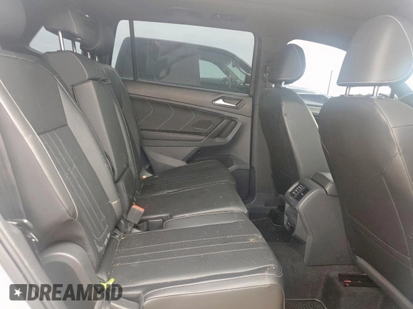 2023 Volkswagen Tiguan SE R-Line Black with VIN 3VVCB7AX5PM128335, listed as a Copart auction lot 56128305 with 21,524 mi miles and Salvage title. Bid and sale history available at DreamBid. Image 11.