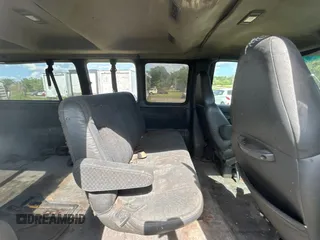 2002 Chevrolet Express with VIN 1GAHG39R921243538, listed as a Copart auction lot 51871435 with 512,936 mi miles and Clean Title. Bid and sale history available at carsss.com. Image 6.