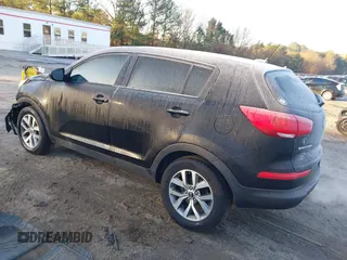 2016 Kia Sportage LX with VIN KNDPB3AC1G7807583, listed as a IAAI auction lot 41761546 with 80,648 mi miles. Bid and sale history available at carsss.com. Image 3.