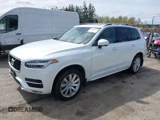 2016 Volvo XC90 T6 Momentum with VIN YV4A22PK8G1043665, listed as a IAAI auction lot 42004230 with 156,681 mi miles. Bid and sale history available at carsss.com. Image 16.