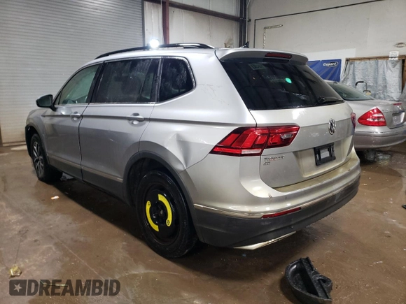 2020 Volkswagen Tiguan SE with VIN 3VV3B7AX1LM002984, listed as a Copart auction lot 52350555 with 94,365 mi miles and Salvage Title. Bid and sale history available at DreamBid. Image 2.