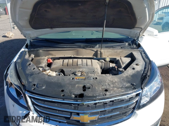 2014 Chevrolet Traverse LT with VIN 1GNKRGKD8EJ150888, listed as a IAAI auction lot 41747645 with 213,773 mi miles. Bid and sale history available at carsss.com. Image 10.