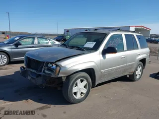 2002 Chevrolet TrailBlazer LS with VIN 1GNDT13S122439749, listed as a IAAI auction lot 41818185 with 165,588 mi miles. Bid and sale history available at carsss.com. Image 19.