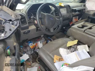 2020 Ford F-250 XL z VIN 1FT7W2B6XLEE81814, wystawiony jako Copart lot #56356235 z przebiegiem 106 361 mil mil oraz Szkoda całkowita • Salvage title. Historia ofert i sprzedaży dostępna na DreamBid. Obrazek 8.