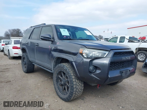 2015 Toyota 4Runner SR5 with VIN JTEZU5JRXF5091016, listed as a IAAI auction lot 41592829 with 196,988 mi miles and . Bid and sale history available at DreamBid. Image 1.