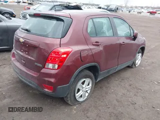 2017 Chevrolet Trax LS with VIN 3GNCJNSB0HL172704, listed as a IAAI auction lot 41821362 with 60,426 mi miles. Bid and sale history available at carsss.com. Image 4.