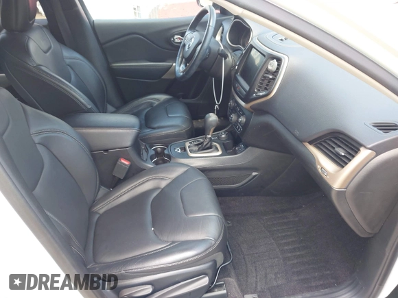 2018 Jeep Cherokee Limited with VIN 1C4PJMDX0JD514581, listed as a IAAI auction lot 42302202 with 34,133 mi miles and . Bid and sale history available at DreamBid. Image 5.