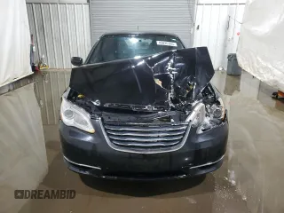 2011 Chrysler 200 LX with VIN 1C3BC4FB6BN566772, listed as a Copart auction lot 45026305 with 212,306 mi miles and Salvage Title. Bid and sale history available at carsss.com. Image 5.