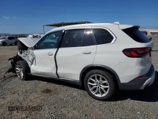 2020 BMW X5 xDrive40i with VIN 5UXCR6C02L9C46986, listed as a Copart auction lot 49099615 with Not provided miles and Salvage title. Bid and sale history available at DreamBid. Image 2.