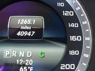 2015 Mercedes-Benz C-Class C 63 AMG with VIN WDDGJ7HB8FG357314, listed as a IAAI auction lot 41828192 with 40,947 mi miles. Bid and sale history available at carsss.com. Image 15.