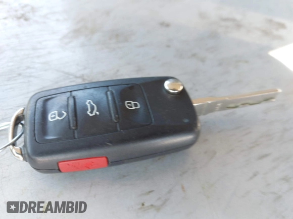 2012 Volkswagen Golf TDI с VIN WVWDM7AJ2CW284562, выставлен на аукционе IAAI как лот 41795412 с пробегом 127 657 миль миль и . История ставок и продаж доступна на DreamBid. Изображение 11.