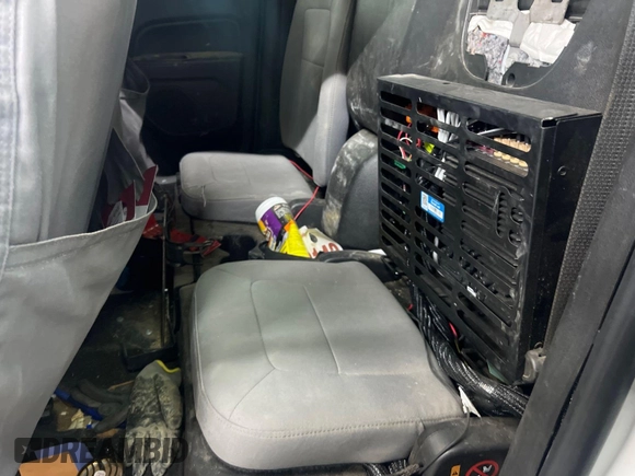 2018 Chevrolet Colorado 4WD Work Truck with VIN 1GCHTBEN7J1252687, listed as a IAAI auction lot 42802221 with 102,143 mi miles and . Bid and sale history available at DreamBid. Image 13.
