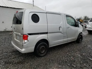 2013 Nissan NV200 SV z VIN 3N6CM0KN2DK691358, wystawiony jako Copart lot #85540004 z przebiegiem Nie podano mil oraz Szkoda całkowita • Salvage title. Historia ofert i sprzedaży dostępna na DreamBid. Obrazek 3.