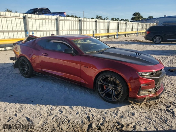 2023 Chevrolet Camaro 1SS with VIN 1G1FE1R79P0109979, listed as a Copart auction lot 81385404 with 18,790 mi miles and Salvage Title. Bid and sale history available at carsss.com. Image 4.
